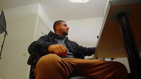 Snapshot of joshknights chatting on October 7, 4:53 am JoshKnight online show from October 7, 4:53 am