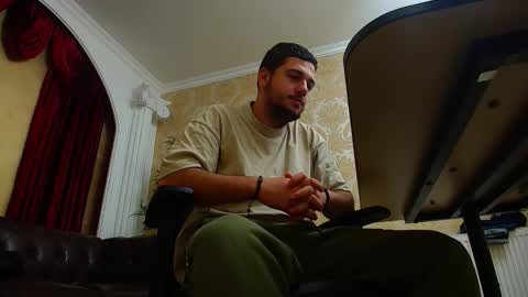 Snapshot of joshknights chatting on October 30, 6:37 am JoshKnight online show from October 30, 6:37 am