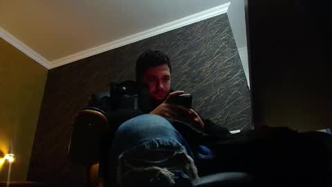 Snapshot of joshknights chatting on November 17, 5:35 am JoshKnight online show from November 17, 5:35 am