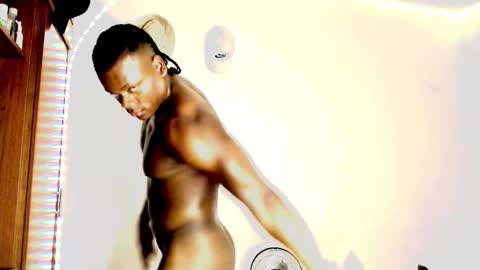 Snapshot of joshloganx chatting on March 3, 9:31 pm joshloganx online show from March 3, 9:31 pm