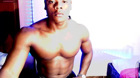 Snapshot of joshloganx chatting on March 8, 2:15 am joshloganx online show from March 8, 2:15 am