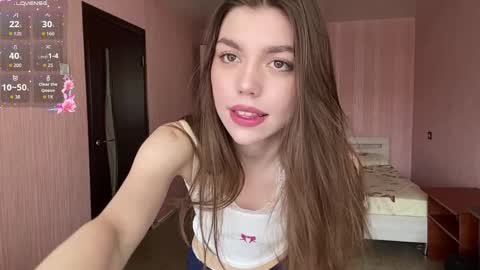 Snapshot of joshuabordelon chatting on April 1, 7:53 am Ivy online show from April 1, 7:53 am