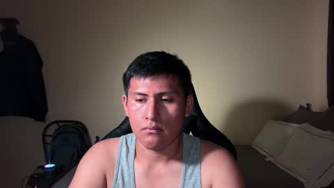 Snapshot of joshuatls08 chatting on January 22, 1:53 am joshuatls08 online show from January 22, 1:53 am