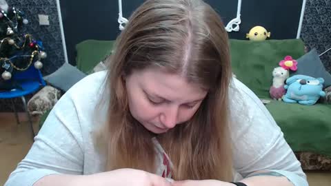 josiesun771 online show from December 13, 7:36 am