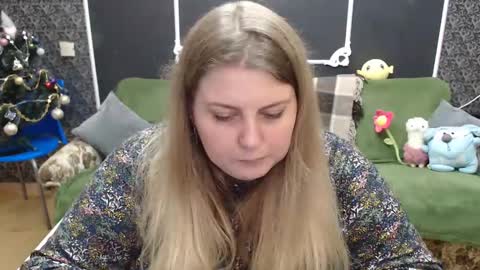 josiesun771 online show from December 23, 10:10 am