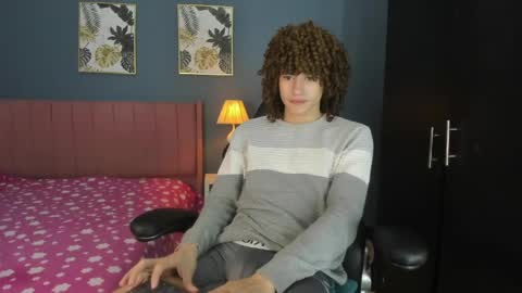joss_shellby online show from April 20, 4:21 pm