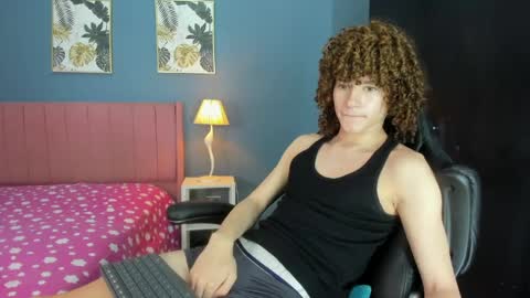 joss_shellby online show from April 29, 5:30 pm