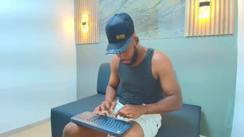 josser_01 online show from October 3, 5:26 am