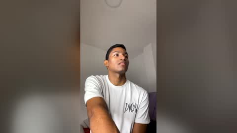 JOSS JORDAN  online show from February 23, 5:10 pm