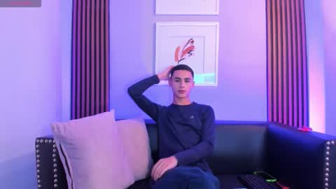 Snapshot of jostyn_rous chatting on March 17, 12:41 pm Jostyn Rous online show from March 17, 12:41 pm