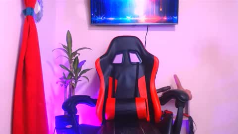 josue_linares online show from June 4, 7:58 am