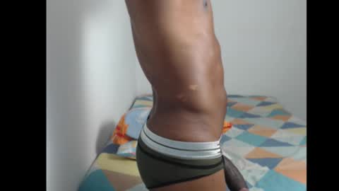 Snapshot of jotablackxl chatting on January 14, 4:07 am jotablackxl online show from January 14, 4:07 am