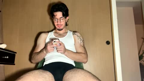 jotarojas1 online show from February 7, 2:48 am