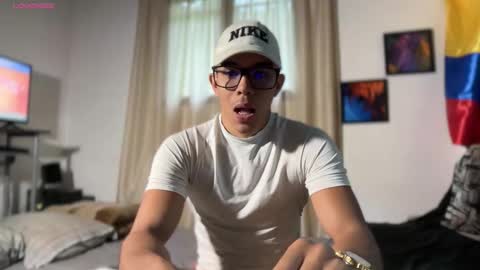 Im Jouliano online show from January 15, 9:29 pm