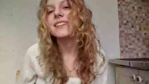 Kira online show from March 16, 9:13 am