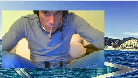 jovenduro84 online show from October 8, 3:04 am