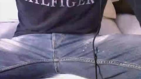 jovenduro84 online show from February 22, 7:19 am