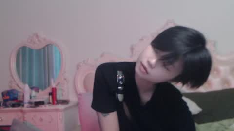 joycekay online show from July 7, 6:47 am