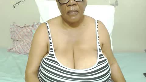 DairyQueen online show from October 14, 5:30 am