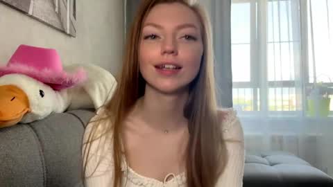 Bella online show from May 24, 11:04 am