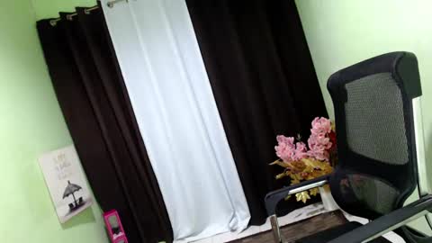 Angel online show from December 23, 1:13 pm