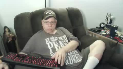 jpmel99 online show from October 12, 9:25 pm