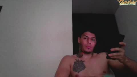 Snapshot of jq401055 chatting on February 15, 8:22 pm Jaxxx67 online show from February 15, 8:22 pm