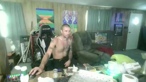 jrizzle1111 online show from October 8, 7:11 pm