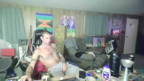 jrizzle1111 online show from October 20, 8:15 am