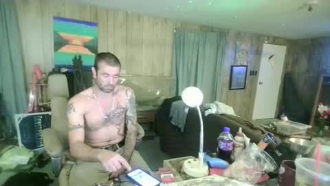 jrizzle1111 online show from February 25, 7:18 am