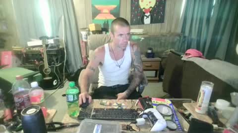 jrizzle1111 online show from June 22, 6:38 pm