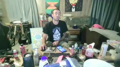 jrizzle1111 online show from June 27, 9:25 am