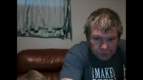 Snapshot of jrock9999 chatting on November 3, 1:01 pm jrock9999 online show from November 3, 1:01 pm