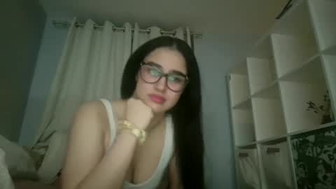 jshg12 online show from March 29, 2:44 am