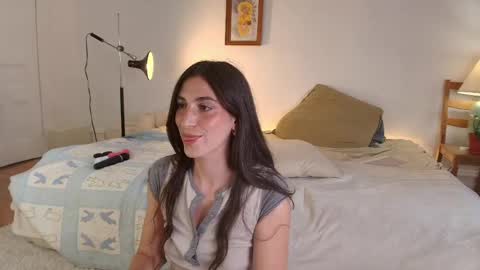 Snapshot of jsmine_ chatting on June 3, 11:10 pm Jsmine and sometimes Beaulooks online show from June 3, 11:10 pm