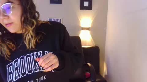 Josneidy  Jos   online show from December 29, 3:57 pm