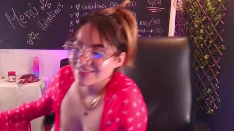 Josneidy  Jos   online show from February 15, 10:44 am