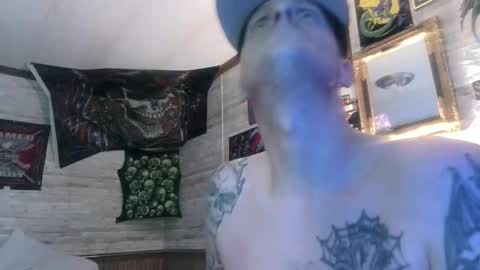 Snapshot of jsr1187 chatting on March 2, 2:21 pm Join My Fan Club To Get To Know Me Better online show from March 2, 2:21 pm