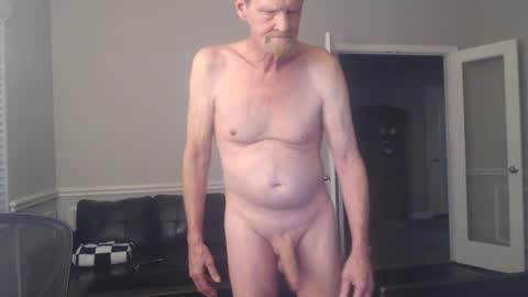 jtull52 online show from February 19, 11:36 pm