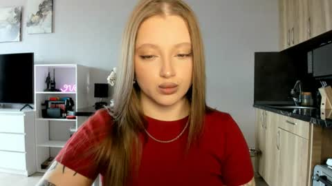 Julia and Julia online show from June 24, 10:36 am