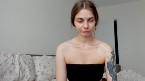 Julia and Julia online show from June 27, 9:58 am