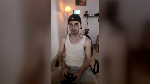Snapshot of juan235665 chatting on June 1, 7:26 pm juan235665 online show from June 1, 7:26 pm