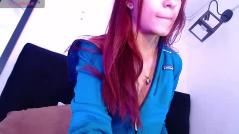Snapshot of juan_and_luciana chatting on March 30, 12:39 pm online show from March 30, 12:39 pm