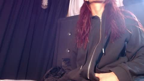 Snapshot of juan_and_luciana chatting on April 9, 11:48 am online show from April 9, 11:48 am