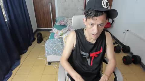 juan_and_luke online show from March 17, 12:30 pm