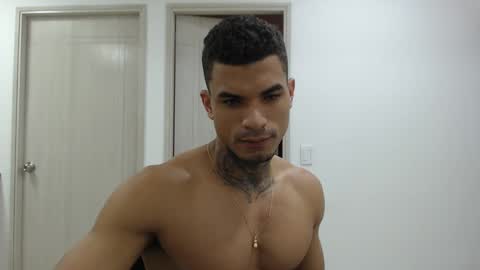 juan_gomez_1 online show from December 26, 1:43 pm