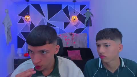 JuanSteven online show from October 17, 11:18 pm