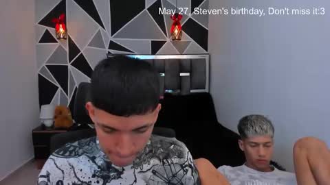 JuanSteven online show from May 11, 11:13 pm