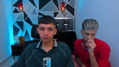 JuanSteven online show from May 13, 1:03 am
