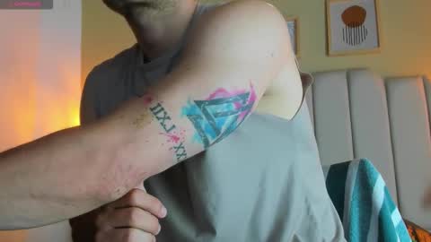 Snapshot of juan_prior chatting on November 17, 1:17 pm JUAN online show from November 17, 1:17 pm